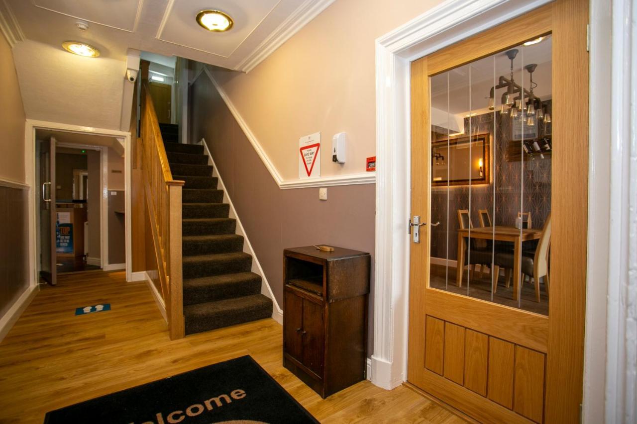 The Townhead Hotel Lockerbie Exterior foto