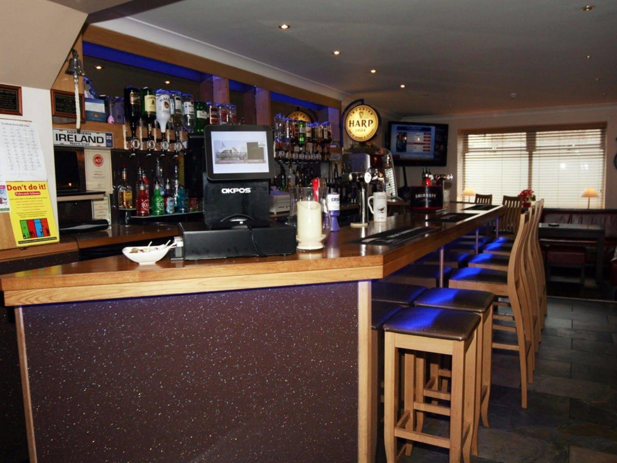 The Townhead Hotel Lockerbie Exterior foto